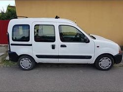 Alb Utilizat 2002 Renault Kangoo Monovolum | 1.600 EUR