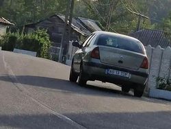 Utilizat 2002 Renault Clio II SE Berlinǎ | 8.000 EUR