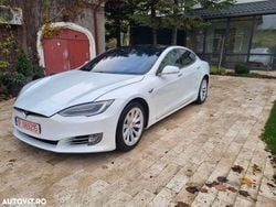 Culoarealb Utilizat 2020 Tesla Model S Hatchback | 44.770 EUR