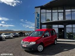 Culoarerosu Utilizat 2009 VW Caddy Life Monovolum | 3.990 EUR (Scump)