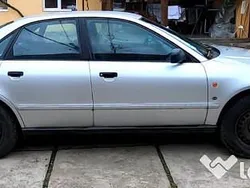 Gri Utilizat 1995 Audi A4 Berlinǎ | 500 EUR
