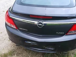 Utilizat 2010 Opel Insignia Berlinǎ | 5.100 EUR