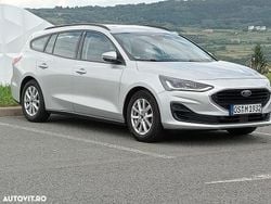 Culoareargint Utilizat 2022 Ford Focus Cool & Connect Break | 10.950 EUR (Preț bun)