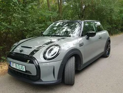Culoaregri Utilizat 2021 Mini Cooper SE Hatchback | 18.000 EUR (Preț OK)
