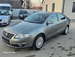Verde Utilizat 2006 VW Passat Sportline Berlinǎ | 3.990 EUR (Puțin scump)