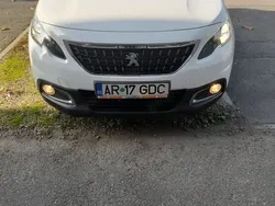 Utilizat 2019 Peugeot 2008 SUV | 9.000 EUR (Super Preț)