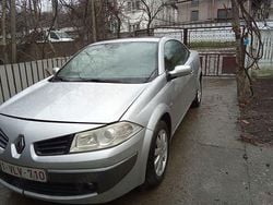 Argintiu Utilizat 2006 Renault Mégane II Cabrio | 2.500 EUR
