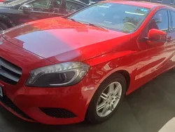 Roșu Utilizat 2015 Mercedes A180 Berlinǎ | 10.800 EUR (Preț bun)