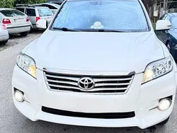 Alb Utilizat 2010 Toyota RAV4 Luxury SUV | 6.950 EUR (Preț OK)