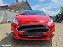 Rosu Utilizat 2013 Ford Fiesta Active Hatchback | 4.899 EUR (Scump)