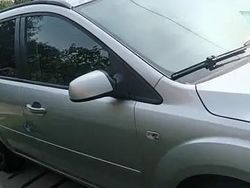 Utilizat 2006 Ford Focus | 1.000 EUR (Preț bun)