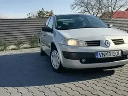 Gri Utilizat 2003 Renault Mégane II Berlinǎ | 1.450 EUR (Preț bun)
