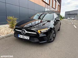 Negru Utilizat 2021 Mercedes A180 Edition Hatchback | 17.999 EUR (Preț bun)