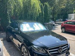 Culoarenegru Utilizat 2020 Mercedes E300 Berlinǎ | 29.990 EUR (Preț OK)