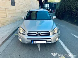 Gri Utilizat 2006 Toyota RAV4 SUV | 4.800 EUR