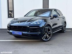 Culoarenegru Utilizat 2021 Porsche Cayenne S E-Hybrid SUV | 72.900 EUR