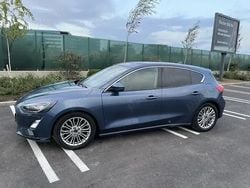Culoarealbastru Utilizat 2019 Ford Focus Business Edition Hatchback | 14.900 EUR (Puțin scump)