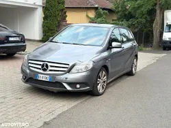 Gri Utilizat 2011 Mercedes B180 Monovolum | 3.200 EUR (Preț bun)