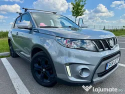 Gri Utilizat 2015 Suzuki Vitara SUV | 13.999 EUR (Scump)