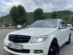 Alb Utilizat 2008 Mercedes C200 Berlinǎ | 4.800 EUR (Preț OK)