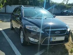 Negru Utilizat 2010 Ford Mondeo Break | 3.600 EUR