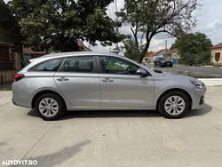 Gri Utilizat 2022 Hyundai i30 Break | 11.750 EUR (Preț bun)