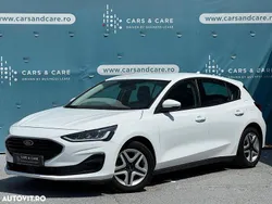 Culoarealb Utilizat 2022 Ford Focus Hatchback | 14.390 EUR (Puțin scump)