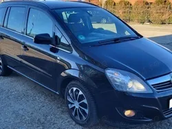 Negru Utilizat 2010 Opel Zafira Cosmo Monovolum | 3.450 EUR (Preț OK)