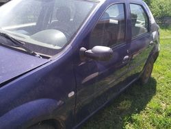 Utilizat 2005 Dacia Logan Berlinǎ | 800 EUR