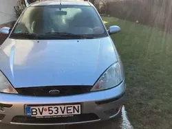 Utilizat 2002 Ford Focus Hatchback | 800 EUR (Preț OK)