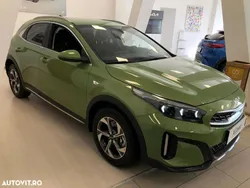 Verde Nouă 2024 Kia XCeed City SUV | 24.194 EUR