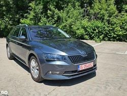 Gri Utilizat 2019 Skoda Superb Style Break | 17.199 EUR (Puțin scump)