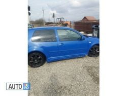Albastru Utilizat 1999 VW Golf IV Coupe | 1.300 EUR (Preț OK)