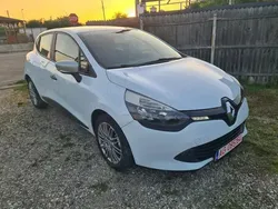 Alb Utilizat 2014 Renault Clio IV Hatchback | 4.799 EUR (Preț bun)