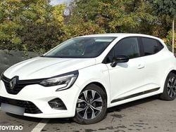 Culoarealb Utilizat 2022 Renault Clio V Techno | 12.300 EUR (Preț OK)