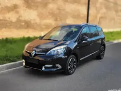Negru Utilizat 2015 Renault Scénic III Monovolum | 5.999 EUR