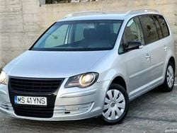 Utilizat 2006 VW Touran Monovolum | 2.200 EUR (Preț bun)