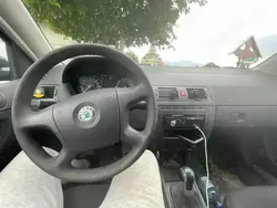 Utilizat 2007 Skoda Fabia Hatchback | 2.500 EUR
