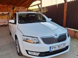 Alb Utilizat 2016 Skoda Octavia Break | 10.250 EUR (Scump)