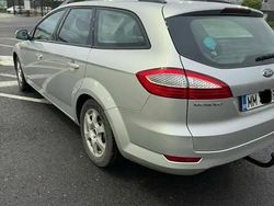 Gri Utilizat 2009 Ford Mondeo Break | 2.350 EUR (Super Preț)