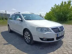 Alb Utilizat 2010 VW Passat Highline Break | 3.800 EUR (Preț OK)