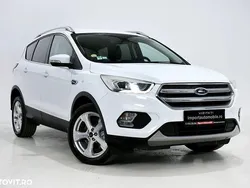Culoarealb Utilizat 2018 Ford Kuga Titanium SUV | 11.990 EUR (Super Preț)