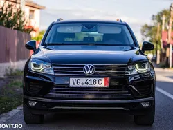 Culoarenegru Utilizat 2016 VW Touareg SUV | 18.000 EUR (Preț OK)