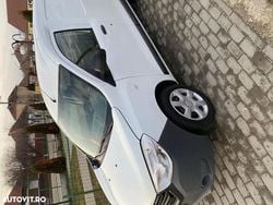 Alb Utilizat 2019 Dacia Dokker Ambiance Van | 7.000 EUR (Super Preț)