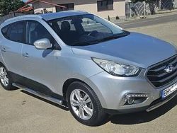 Argintiu Utilizat 2010 Hyundai ix35 SUV | 6.400 EUR (Preț OK)