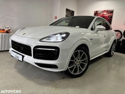 Culoarealb Utilizat 2020 Porsche Cayenne SUV | 63.990 EUR