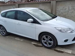Alb Utilizat 2014 Ford Focus Hatchback | 5.499 EUR (Preț bun)