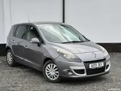Utilizat 2010 Renault Scénic III Monovolum | 2.990 EUR (Preț OK)