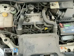 Alb Utilizat 2004 Ford Transit Monovolum | 1.450 EUR