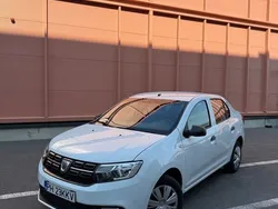 Alb Utilizat 2019 Dacia Logan Berlinǎ | 6.200 EUR (Preț bun)